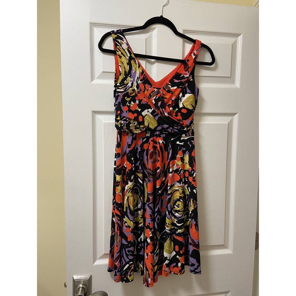 NINE WEST Women's Size 6 Summer Dress Floral Sleeveless V-neck EUC